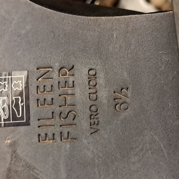 Eileen Fisher~Bayo Black Tumbled Nubuck Leather Booties in size 6.5 - Picture 5 of 8